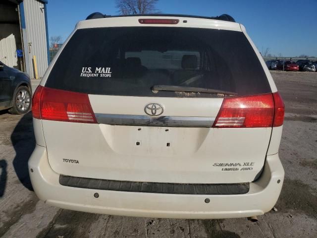 2004 Toyota Sienna XLE