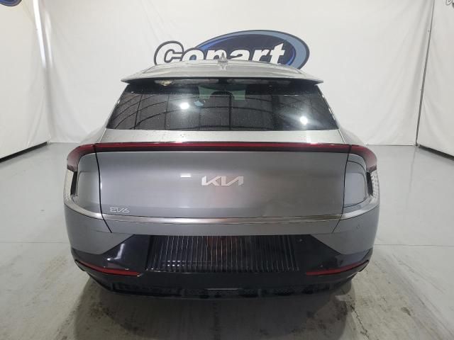 2023 KIA EV6 Light