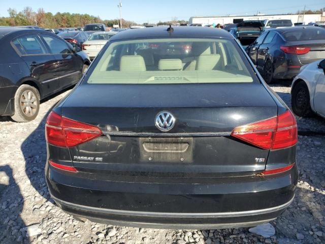 2016 Volkswagen Passat SE