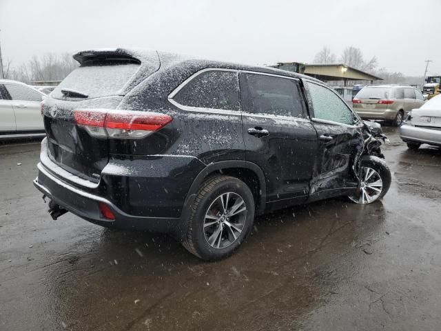 2018 Toyota Highlander LE