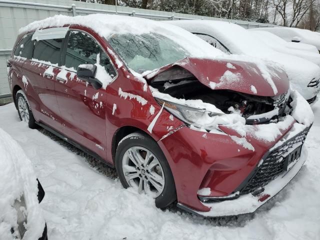 2021 Toyota Sienna XSE