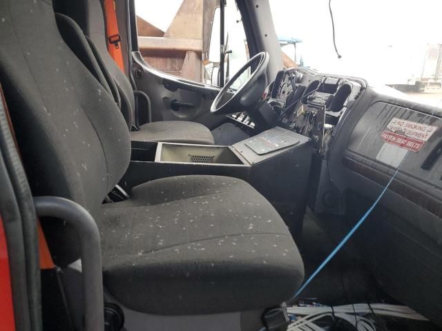 2015 Freightliner M2 106 Medium Duty