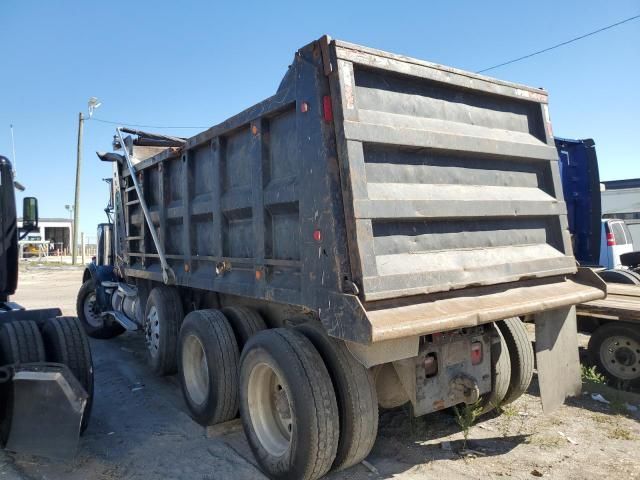 2005 Western Star Conventional 4900FA