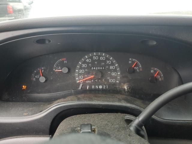 2000 Ford Econoline E250 Van