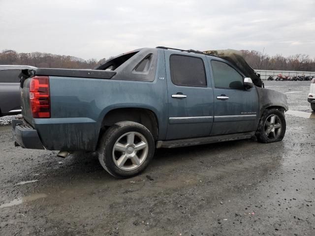 2012 Chevrolet Avalanche LTZ