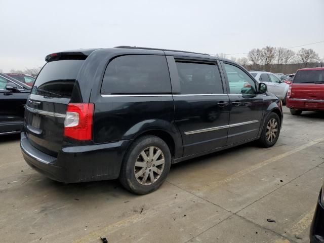 2013 Chrysler Town & Country Touring