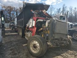 Salvage trucks for sale at Spartanburg, SC auction: 2000 Freightliner Conventional FLD120