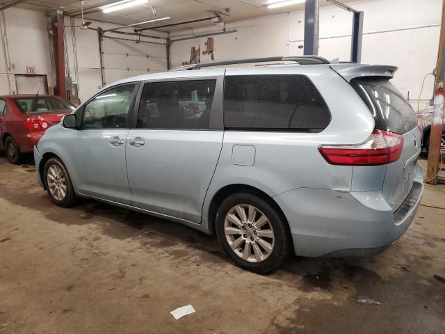 2015 Toyota Sienna XLE