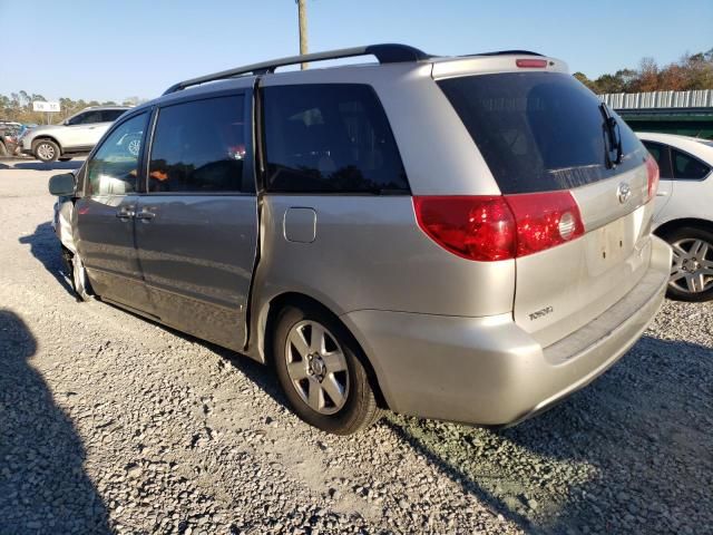 2006 Toyota Sienna CE