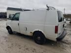 2004 GMC Safari XT