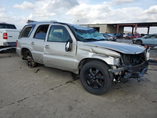 2005 Cadillac Escalade Luxury