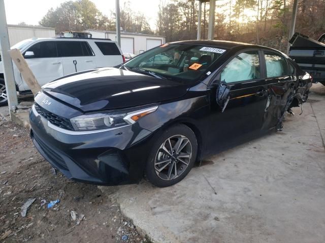 2023 KIA Forte LX