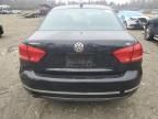 2012 Volkswagen Passat SEL