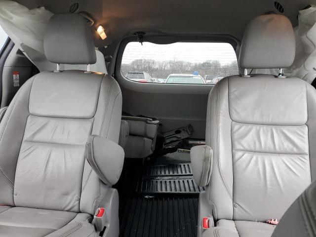 2018 Toyota Sienna XLE