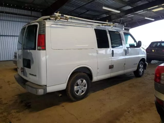 2000 Chevrolet Express G2500