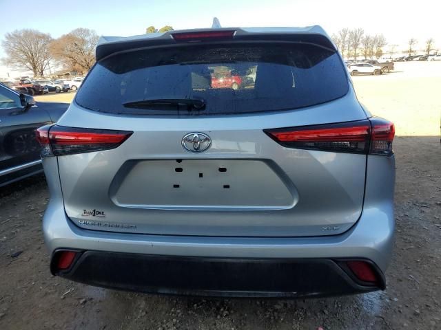 2021 Toyota Highlander XLE