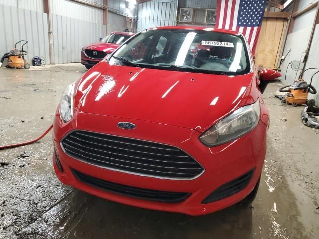 2015 Ford Fiesta SE