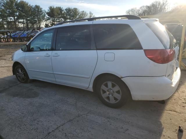 2007 Toyota Sienna CE