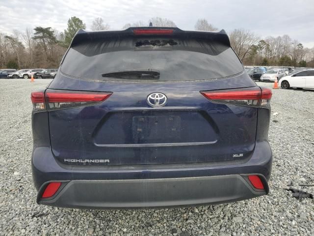 2022 Toyota Highlander XLE