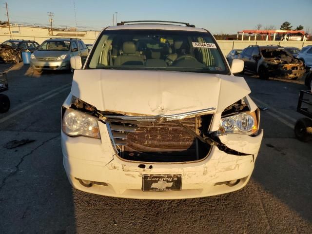 2008 Chrysler Town & Country Touring