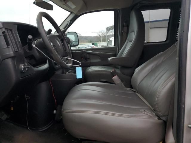 2012 GMC Savana G3500 LS