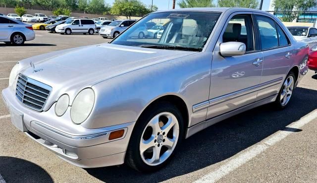 2002 Mercedes-Benz E 320