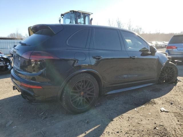 2016 Porsche Cayenne GTS