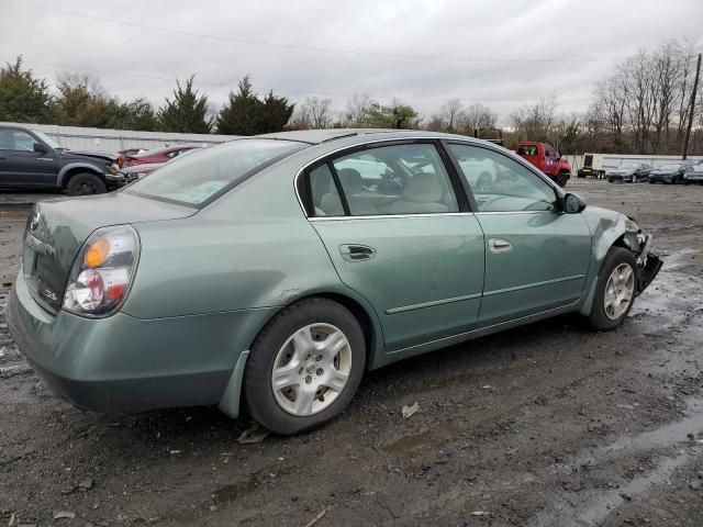 2002 Nissan Altima Base