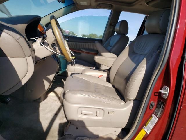 2006 Toyota Sienna XLE