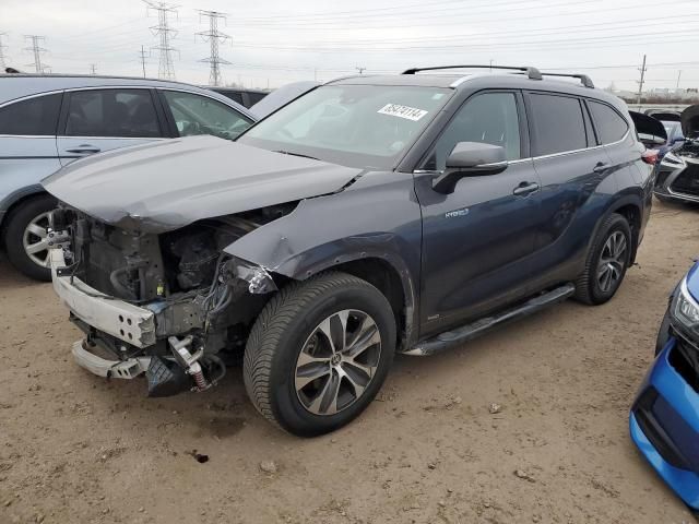 2020 Toyota Highlander Hybrid XLE