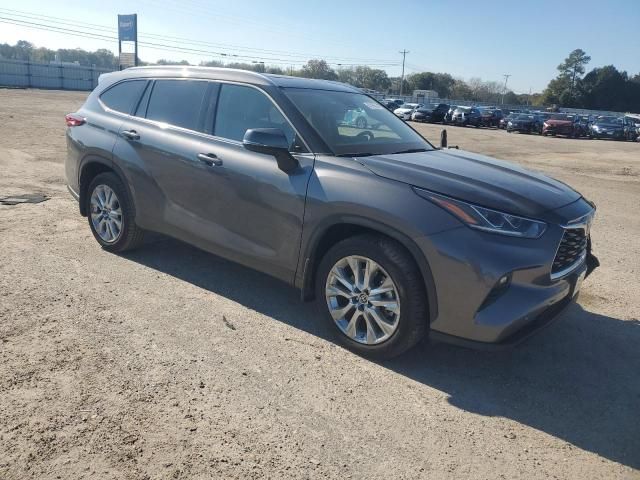 2022 Toyota Highlander Limited