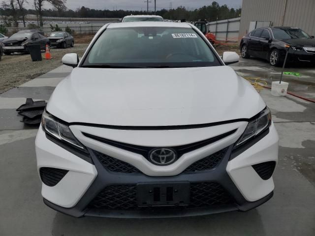 2020 Toyota Camry SE