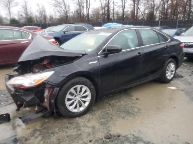 2017 Toyota Camry Hybrid