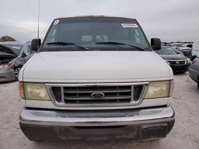 2003 Ford Econoline E350 Super Duty Wagon