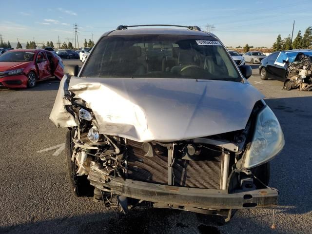 2006 Toyota Sienna CE