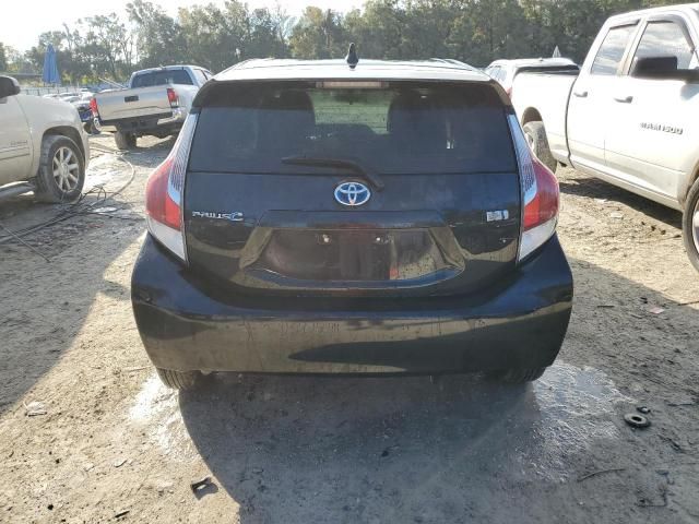 2016 Toyota Prius C