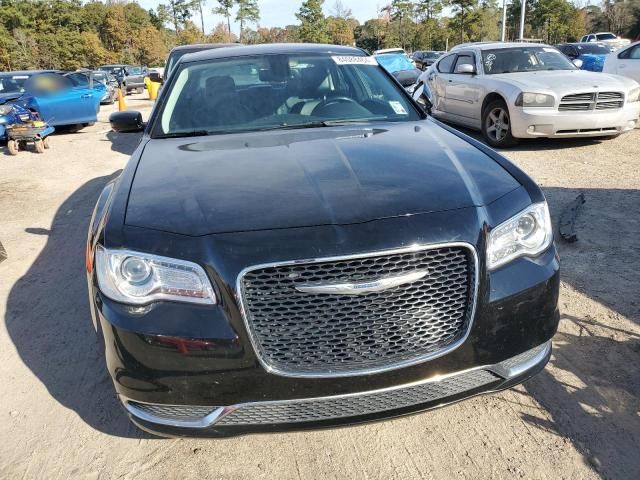 2015 Chrysler 300 Limited