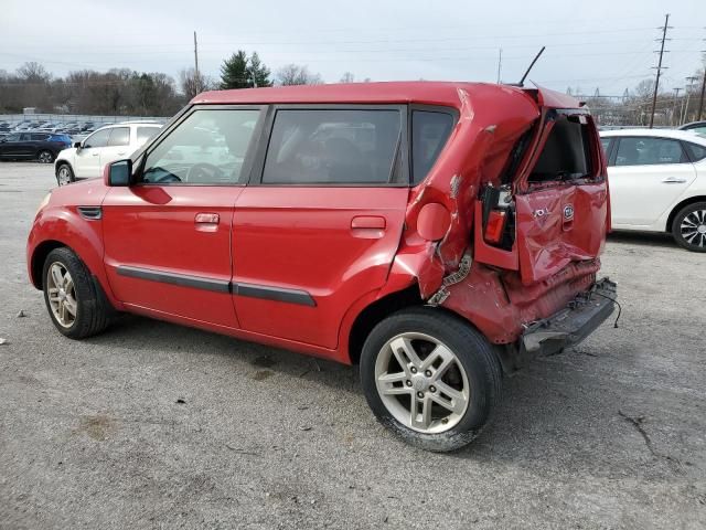 2010 KIA Soul +