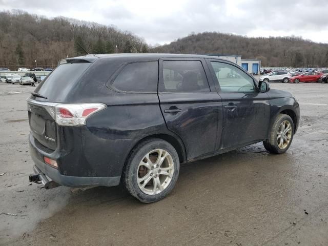 2014 Mitsubishi Outlander SE