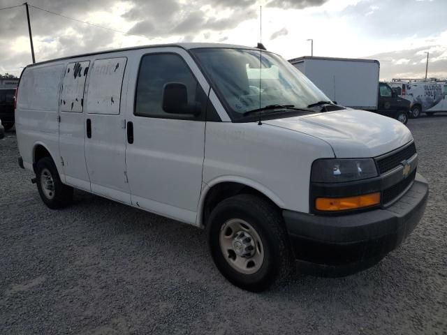 2022 Chevrolet Express G2500