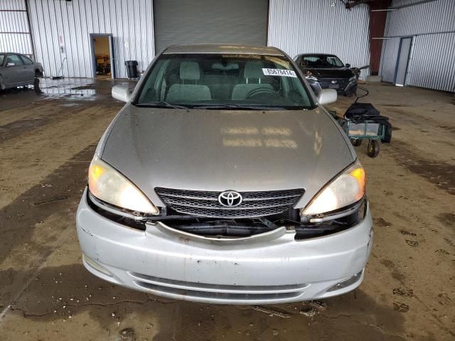 2004 Toyota Camry LE