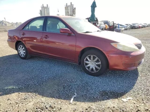 2005 Toyota Camry LE