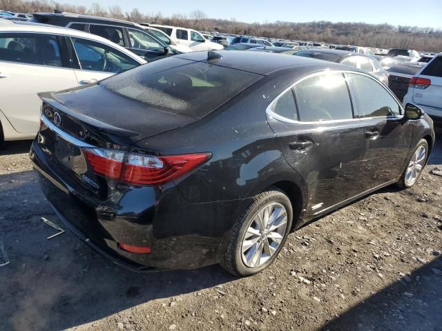 2015 Lexus ES 300H