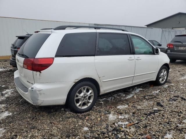 2005 Toyota Sienna XLE