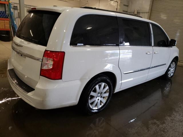 2016 Chrysler Town & Country Touring