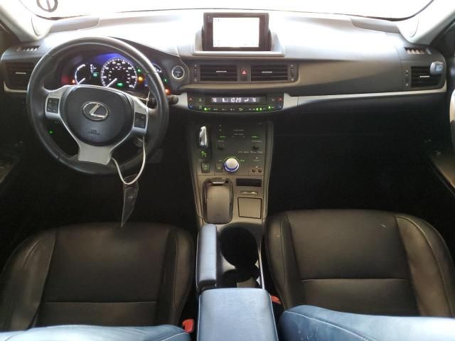 2013 Lexus CT 200