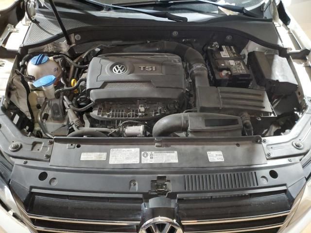 2014 Volkswagen Passat SE