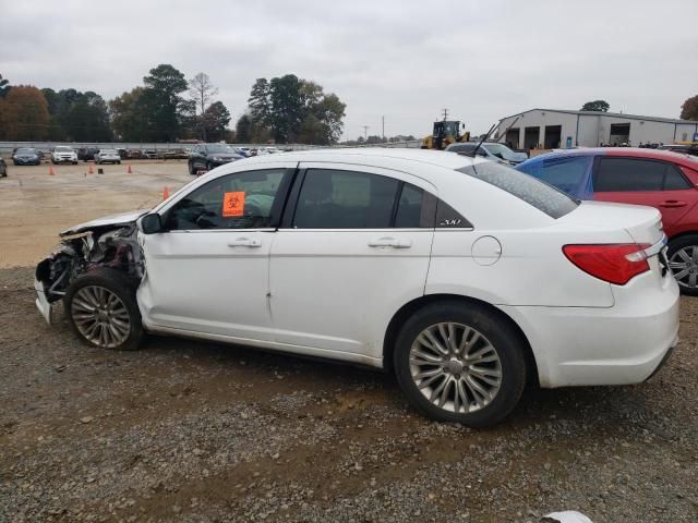 2013 Chrysler 200 LX