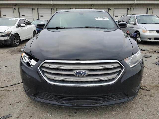 2018 Ford Taurus SEL