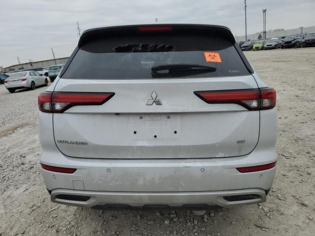 2024 Mitsubishi Outlander SE